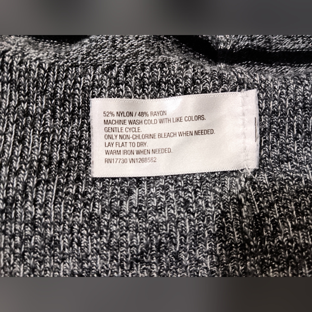 Mossimo - Knitted Long-sleeve Shirt w/ Horizontal Stripes - Gray, Black - L/G - Picture 4 of 8